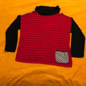 Light Weight Sweater, Reversible Front-to-Pack
